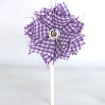 Wisteria Lollie