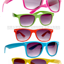 Neon_medium
