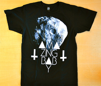 T-Shirt - Moon