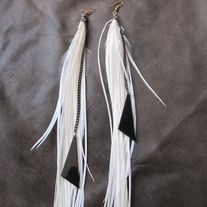 SAHARA White Feather Earring