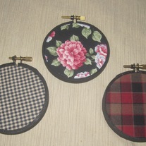 3 Inch Black Beauty Hoop Art Set