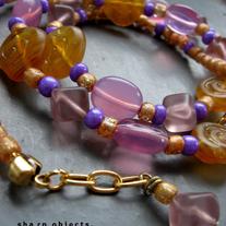 Mustard_snail_beaded_nklace_medium