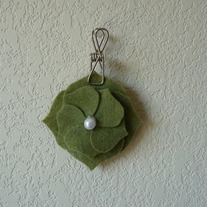 Felt Flower Hair Clip