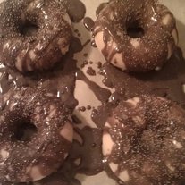 Chocolate_donuts_pic_medium