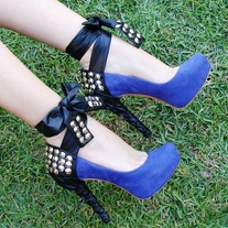 Heelc_medium