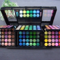 M-a-c-professional-makeup-180-color-palette-682bb_medium