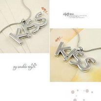 Necklace_medium