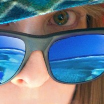 Re_ocean_shades_medium