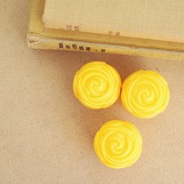 Yellow Rose Boxes