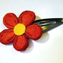 Five petal hair clip