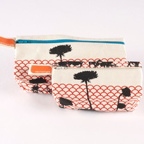 QUEEN ANNE'S LACE FIELD large clutch