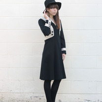 Black & Cream 1960's Collar Button Dress