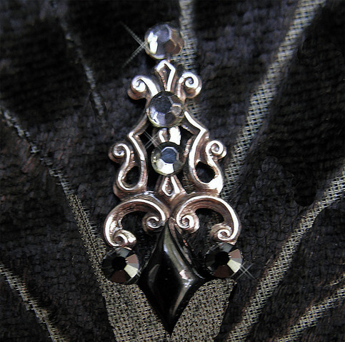 Tribal Belly Dance Bindi ~ Black Diamond