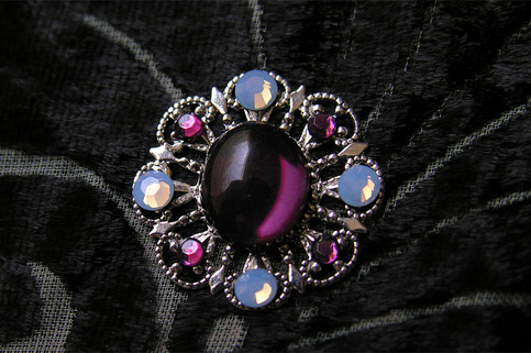 Tribal Belly Dance Bindi ~ Amethyst Opal
