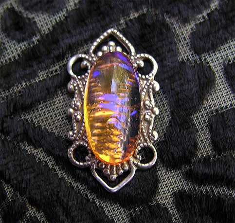 Tribal Belly Dance Bindi ~ Gilded Dragon