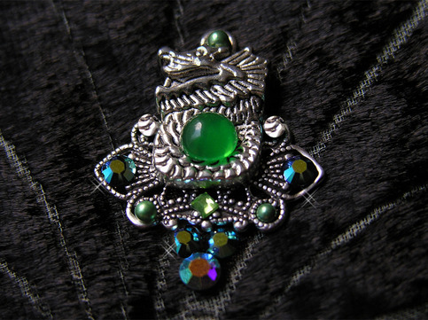 Tribal Belly Dance Bindi ~ Jade Dragon