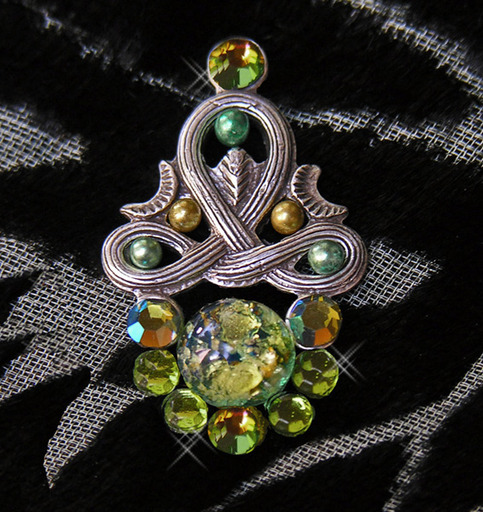 Tribal Belly Dance Bindi ~ Medusa