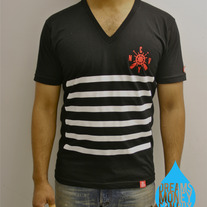 Black_20-_20nautical_20shirt_20-_20model_medium