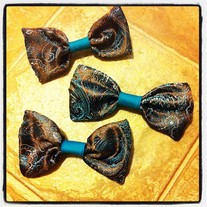 Turqs & Coco's, Little Bow Pin...