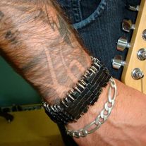 Metal Black Bracelet 