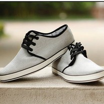 Thin_checks_shoes2_medium