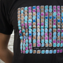 Rundanrun_normal_shirt_closeup_merch_medium