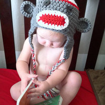 Dgbeanie_sock_monkey_infant_12__medium