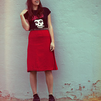 7_model_skirt__medium