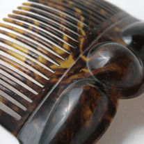 Brown Marbled Hair Comb