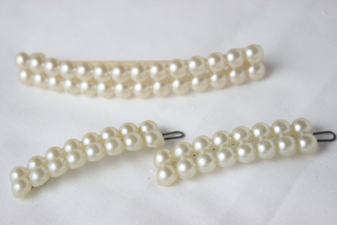 Vintage Dainty Pearl Hair Barrette Set