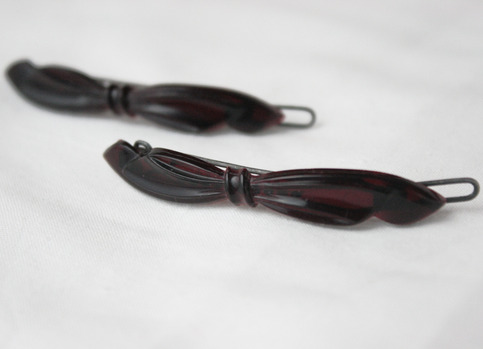 Dark Red/Brown Barrette Set 