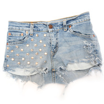 #005 ROUND STUD