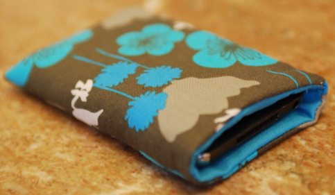 Handmade Ipod, Iphone sleeve Blue Floral Design