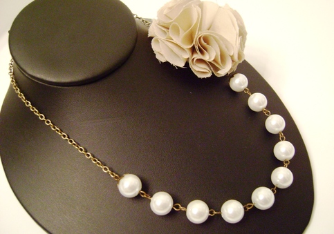 Cream Ivory Fabric Flower Vintage Pearl Necklace, Bridesmaid Necklace, Wedding Jewelry, Flower Necklace