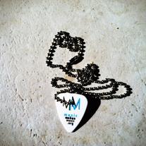 MMM PICK NECKLACE