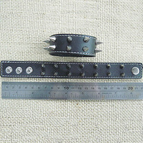 Pulsera Pinchos Punk / Punk Spikes Wristband YS069