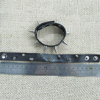 Pulsera Pinchos Punk / Punk Spikes Wristband YS071