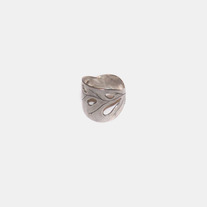 Swiss Leaf Band Ring