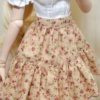 SALE! Layered Skirt- Roses