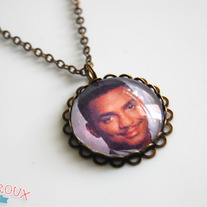 Carlton Banks from The Fresh Prince of Bel Air Antiqued Brass Scalloped Necklace