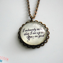 Harry Potter "I Solemnly Swear That I Am Up To No Good" Antiqued Brass Scalloped Necklace