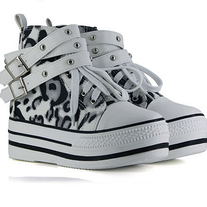 Zapatillas Leopardo blanco o marron \ Sneakers Leopard white or brown LS031