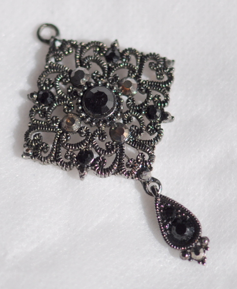 Feeling Gothic Pendant
