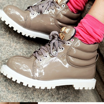 Zapatillas gris o rojo\ Flats grey or red LS068