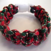 Paracord "Survival" Bracelet - Holly Jolly Christmas Camo Cobra Stitch