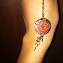 floral necklace