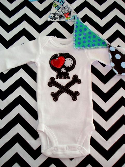 Loveskull2final_large
