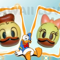 Disney Donald and Daisy Squishy