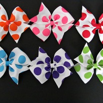 Large Dot Pinwheel Bow 