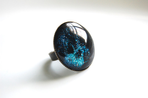 Glitter Cocktail Ring - blue black cracked